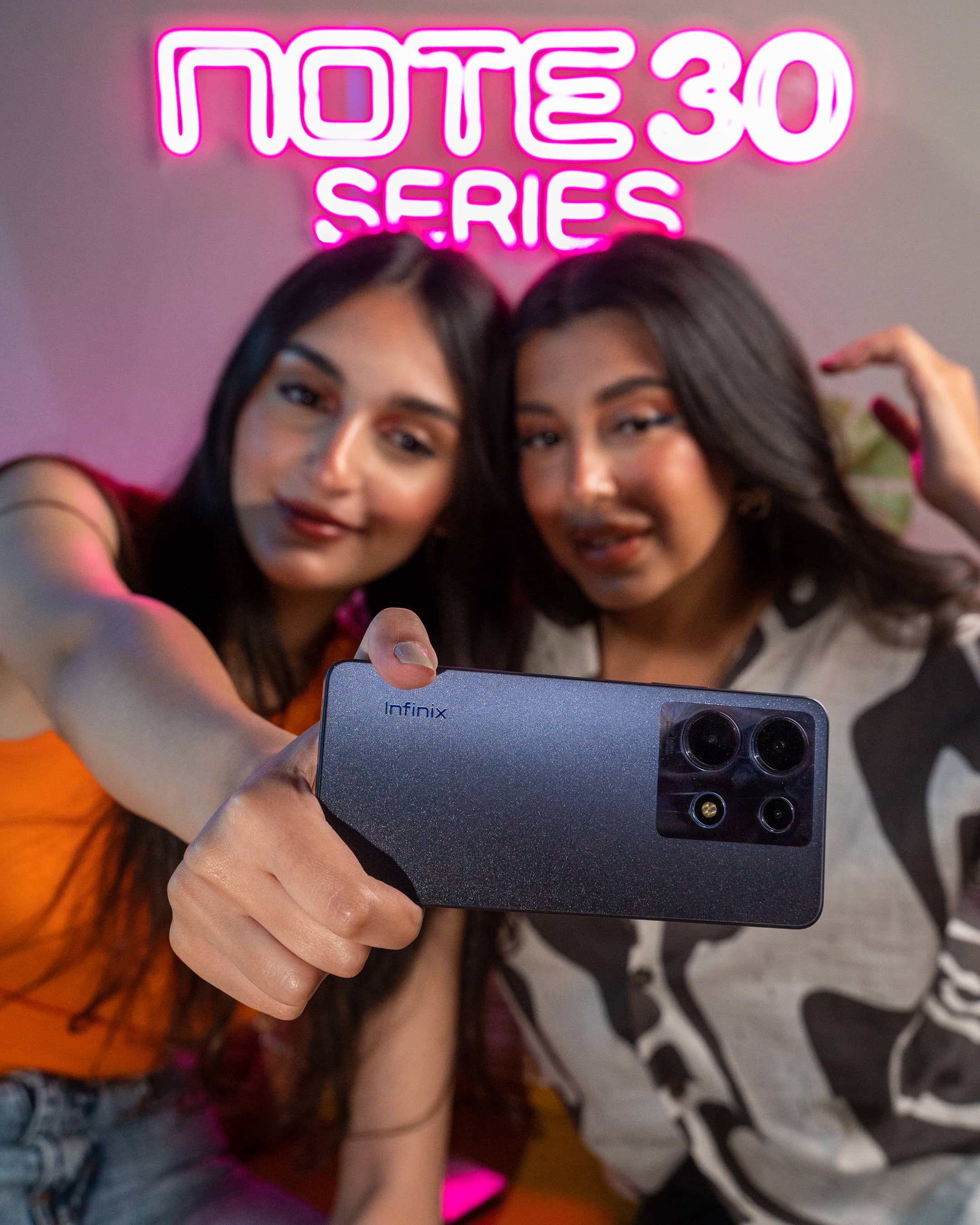 Infinix NOTE30 Pro Lifestyle Photoshoot